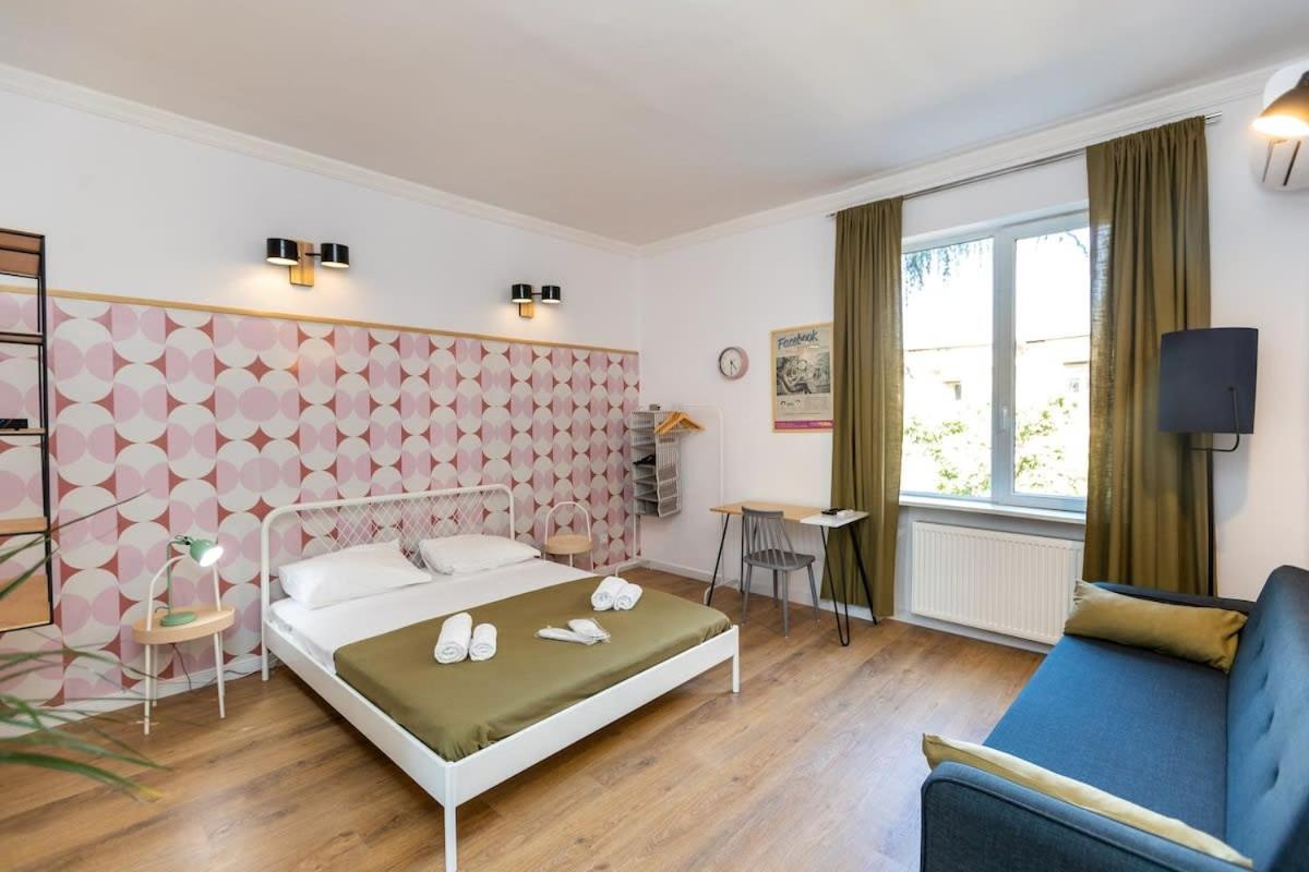 Central Vera Studio - Ideal For 3 - By Wehost Tbilisi Luaran gambar